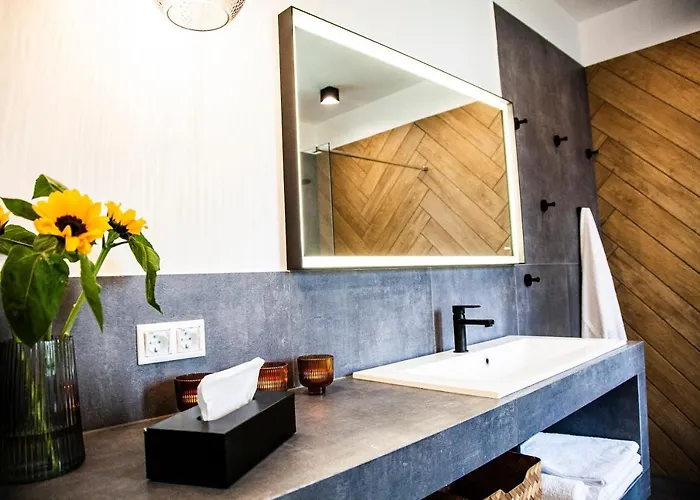 Вилла Balaking Замарди